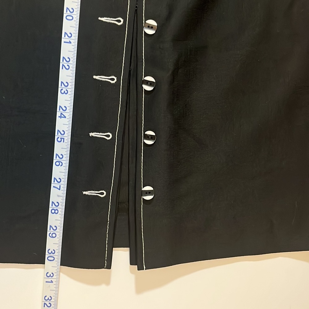 Vintage black front kick pleat skirt - Picture 2 of 4